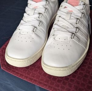 Women's  K Swiss tennis shoes